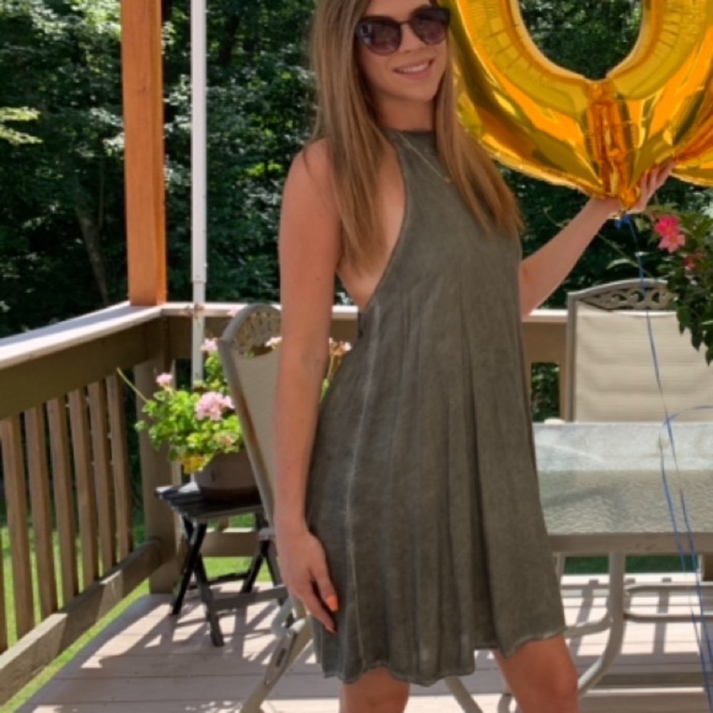 green flowy dress